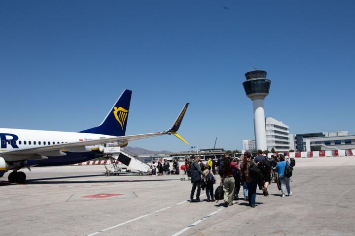 Flight Canceled? How to Get Rebooked or Refunded Fast